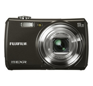 Fujifilm FinePix F200EXR Point & Shoot Digital Camera - Black