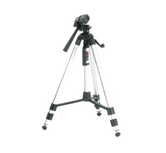 Smith-Victor P920 Pinnacle Tripod with 3-Way Pan Head