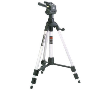 Smith-Victor Pinnacle Series P800 Tripod with a 2-Way Pan Head