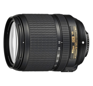 Nikon Nikkor 18 mm - 140 mm f/3.5 - 5.6 Zoom Lens for Nikon F-bayonet